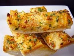Stuart Anderson S Black Angus Cheesy Garlic Bread Cheesy Garlic Bread Garlic Bread Recipe Garlic Bread