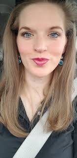 What does 'amp' mean in the context of colors?