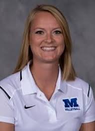 Traci Dyer's Instagram, Twitter & Facebook