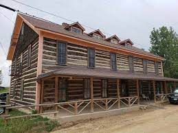 Before you smirk or fret at the mention of this village side restaurant, think twice! Gold Hill Inn Bluebird Lodge