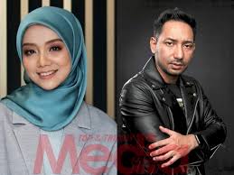 Menerusi ucapan itu, zizan mendoakan yang terbaik buat pasangan itu dan dikurniakan anak yang baik serta meminta agar mendoakan untuk dirinya. I Mengalah Untuk Buat You Senyum Reaksi Zizan Razak Buat Mira Filzah Sempena Kekalahan Terengganu Media Hiburan