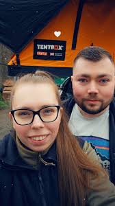 Something to smile at 2 x tentbox fitted