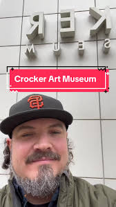 Crocker Art Museum Sacrmento Moviing Ferris Wheel