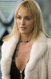 Stone brings to life the character of catherine tramell. Sharon Stone Volto Della Giustizia Sharon Stone Photos Sharon Stone Basic Instinct