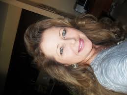 Sonja Phipps's Instagram, Twitter & Facebook