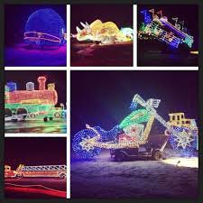 East Peoria Festival Of Lights My Step Mom Room Us When We Were Kids Now My Sisters And I Take Out Kids East Peoria Peoria Illinois Peoria