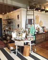 Our Bks Set Up At Reclaimed Inspired Goods In Johnson City Tn For Their Mother S Day Pop Up Shop Bonnie Pop Up Shop Table Settings