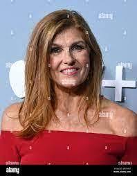 Tamera Britton's Instagram, Twitter & Facebook