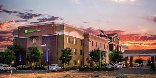 Holiday inn express & suites lincoln front desk. Holiday Inn Express Suites Lincoln Roseville Area Hotel Groups Meeting Rooms Available