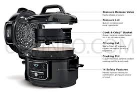 The ninja foodi is a pressure cooker and air fryer that can also be used as an oven, steamer, roaster, dehydrator, and slow cooker. Pressure Cooker Ninja Foodi Op300 Manual Review