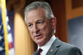 Senate confirms top military nominees, ending Tuberville's hold over  promotions