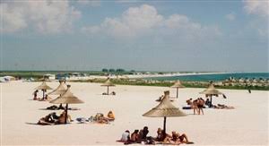 Dacă până în urmă cu câţiva ani jurilovca era doar un punct de trecere în delta dunării, tot mai mulţi turişti poposesc aici, localităţii. Oferte Cazare Gura Portitei Delta Dunarii Romania 2021 Directbooking Ro