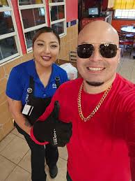 Today I tried out this popular restaurant in San Benito called EL SABOR DE  MI TIERRA. It was my first time here and I really liked my plate. I got the  Tampiqueña.