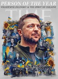 Where's Luis Molina singing?