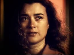 Cbs threw ncis viewers for a loop with a super bowl teaser for an upcoming episode that hinted former series regular cote de pablo could be making a comeback as ziva david. Ncis Super Bowl Promo Ziva Returns Tv Fanatic