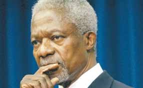 Fá engar lífeyrisgrei›slur