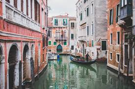 The best romantic restaurants of venice, venice has no shortage of places to eat; Best Vegetarian Restaurants In Venice Sending Postcards Home