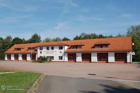 Sag uns bitte kurz, in welchem ort du suchst. Wache Ff Finsterwalde Mitte Lz 1 Bos Fahrzeuge Einsatzfahrzeuge Und Wachen Weltweit