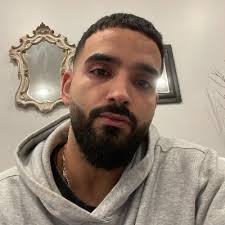 zeke 🇩🇴 (@ae_rod3)