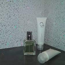 Vicenza White Sparkle Wall Panels From The Bathroom Marquee Bathroom Cladding Glitter Bathroom Amazing Bathrooms