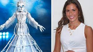 Love of my life — sarah engels. The Masked Singer Skelett Gewinnt Sarah Lombardi Ist Im Kostum Kino De