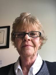 Heidi Bernier's Instagram, Twitter & Facebook