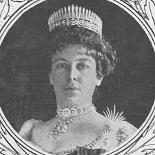 The Howe Tiara has bedazzled many. It is commonly accepted that it is a  hybrid piece based