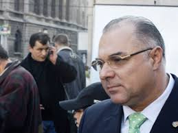 Jun 28, 2021 · invitații de azi sunt adrian naidin, violoncelist și compozitor, și ion cristoiu, publicist. Marius Marinescu Pd Videanu M A Injurat De MamÄƒ Si M A AmeninÅ£at