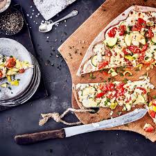Gemuse Flammkuchen Rezept Edeka Rezept In 2020 Flammkuchen Rezept Rezepte Flammkuchen