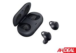 Samsung Gear Iconx 2018 True Wireless Earbuds 129 Samsung Black Friday 2018 Deals Bluetooth Earbuds Wireless Wireless Earbuds Wireless Headphones