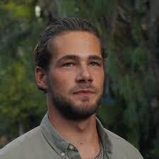 Dustin Rath's Instagram, Twitter & Facebook