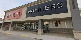 Canada's customizable and curated collection of canadian and world news plus coverage of sports, entertainment, money, weather, travel, health and lifestyle, combined with outlook / hotmail. Homesense Winners And Marshalls Reopening In Ontario This Friday Narcity