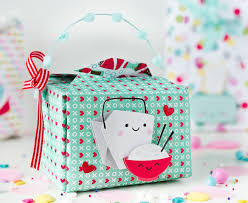 Handmade gift ideas to make for valentines day for husband, boyfriend, dad an other special guys. The Cutest Diy Valentine Gift Boxes Eighteen25
