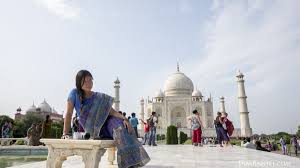 Selamat datang di halaman kami yang berisi semua jawaban words of wonders india taj mahal. Asyiknya Blusukan Di India Pakai Sari