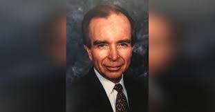 Edward Mertz's Instagram, Twitter & Facebook