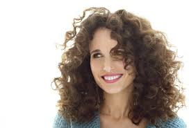 Andie Macdowell Natural Curly Hair Care Curly Hair Styles Curly Hair Styles Naturally