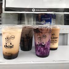 PROMO BUY 2 GET 1, CUMA 2 HARI. SERBU CAH!!! Tak omongi cah, mimin wingi mari  dolan soko minuman kekinian sing lagi viral nang Tulungagung, jenenge  @chio.indonesia Menune uakeh terus yoan regane