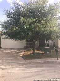 There are currently 112 properties for rent by owner in the san antonio area. Single Family Detached San Antonio Tx Great Starter Home Awaits You Delightful 2 Bedroom 1 Bath Located Inside Renting A House Sale House Local Real Estate