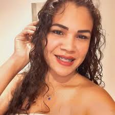 Veronica Medeiros (@veronica_medeiros_ssa) • Threads, Say more