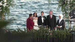 Keine kommentare zu mandy capristo özil hochzeit. Mandy Capristo Zeigt Grosse Und Gratuliert Ex Mesut Ozil Zur Hochzeit