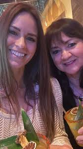 Happy Birthday Momma!! Love you to the moon and back !😘❤️