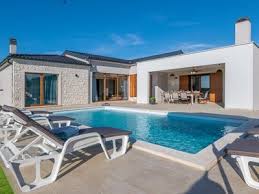 Villa Mit Schwimmbad 500 M Vom Meer Top Lage Grill Waschmaschine Geschirrspuler Swimming Pool Schwimmbader Villa