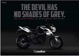 Bajaj Has Introduced An All New Shade For The Pulsar 200ns Dubbed As Crisp Black And White The Bike Looks Impressive I Pulsar Color Schemes Black And White