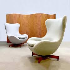 For Sale Vintage Design Wingback Swivel Egg Chairs Egg Chair Chair Vintage Designs