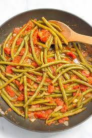 Sauteed Green Beans And Tomatoes Family Food On The Table Green Beans Sauteed Green Beans Tomato Side Dishes