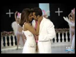 Download banda yeh bindaas hai movie songs pk, banda yeh bindas hai bollywood movie songs.pk.com.info download free hindi movies. Banda Yeh Bindaas Hai Part 1 Of 13 Youtube