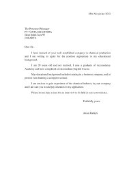 Jika masih penasaran dengan pembahasan soal membuat surat lamaran kerja dengan bahasa inggris, kamu bisa mencoba berdiskusi di glints komunitas , lho. Surat Lamaran Kerja B Inggris Dan B Indonesia