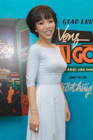 Vụ việc của bà trác thúy miêu xem ra quyền tự do ngôn luận chưa được tôn trọng bởi phía quản lý truyền thông. Trac Thuy Mieu Khong Cáº§m Ä'Æ°á»£c NÆ°á»›c Máº¯t Khi Há»™i Ngá»™ Danh Ca Báº£o Yáº¿n