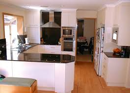 square kitchen designs of well layout