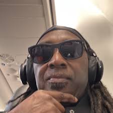 Mexico City,here we come! #kcsbdoingittour2025 #kcsb #EFW #anitaward  #thebeachboys #mexicocity #tourlife #keepingoldschoolalive #touringdrummer  #featzofbeatz